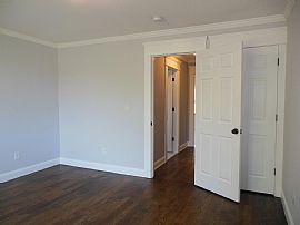 93 Hillside Ave, New Haven, Ct 06512 in New Haven, CT (Photo 5 of 6)