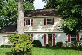 1707 Myrtle Rd, Silver Spring, Md 20902 in Silver Spring, MD