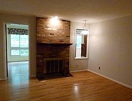 1707 Myrtle Rd, Silver Spring, Md 20902 in Silver Spring, MD (Photo 4 of 11)