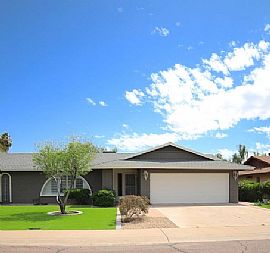 1811 E Yale Dr, Tempe, Az 85283 in Tempe, AZ