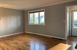 2835 Edgewood Ave S, Saint Louis Park, Mn 55426  House For Rent in Saint Louis Park, MN (Photo 4 of 11)