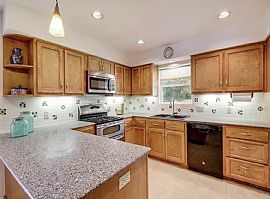 5 Bedroom Home in Austin, TX (Photo 6 of 7)