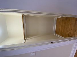  2029 W Jarvis Ave Apt 3, Chicago, Il 60645  in Chicago, IL (Photo 10 of 12)