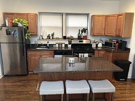  3824 N Ashland Ave Apt 3, Chicago, Il 60613  in Chicago, IL (Photo 2 of 11)