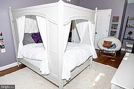 4 Bedrooms House in Arlington, VA (Photo 12 of 12)