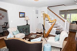 4 Bedrooms House in Arlington, VA (Photo 2 of 12)