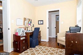 4 Bedrooms House in Arlington, VA (Photo 3 of 12)