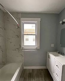 23 Harding Pl, New Haven, Ct 06511 in New Haven, CT (Photo 9 of 10)