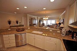 Amazing 3 Bedroom Condo at Jacksonville Beach in Jacksonville Beach, FL (Photo 2 of 11)