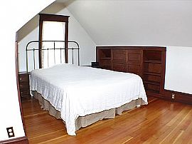 Incredibly Charming Turn of The Century 1905 Ballard Farm House in Seattle, WA (Photo 6 of 9)