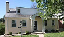 Nice and Comfortable House. 7740 Blackberry Ave, Saint Louis, M in Saint Louis, MO