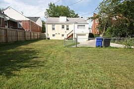 Nice and Comfortable House. 7740 Blackberry Ave, Saint Louis, M in Saint Louis, MO (Photo 2 of 12)