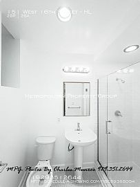  151 W 16th St Unit Hl, New York, Ny 10011  in New York, NY (Photo 7 of 9)