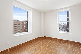  2006 Lexington Ave Unit 6b, Manhattan, Ny 10035  in Manhattan, NY