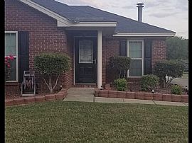 5626 Sweetwood Way, Montgomery, Al 36117 in Montgomery, AL (Photo 2 of 10)