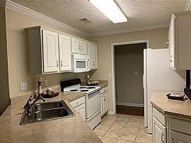 5626 Sweetwood Way, Montgomery, Al 36117 in Montgomery, AL (Photo 5 of 10)