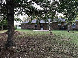 3631 19th Ave Ne, Tuscaloosa, Al 35406 in Tuscaloosa, AL (Photo 2 of 8)