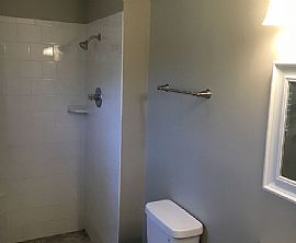 2015 Palmer Ave, Leeds, Al 35094 in Leeds, AL (Photo 5 of 9)