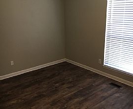 2015 Palmer Ave, Leeds, Al 35094 in Leeds, AL (Photo 6 of 9)