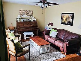 4 Beds 2baths in Riverton, UT (Photo 3 of 9)