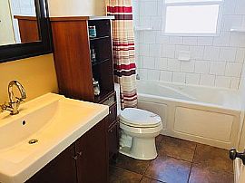 4 Beds 2baths in Riverton, UT (Photo 6 of 9)