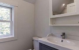 Lovely and Peaceful 1 Bedroom House. 15 Cedar Point Rd, Durham, in Durham, NH (Photo 6 of 11)