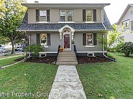 Charming 3 Bedroom Home in Champaign, IL
