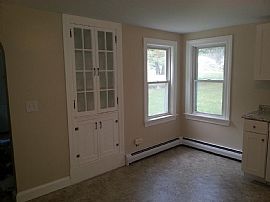 38 Chestnut Hill Rd, Chepachet, Ri 02814 in Chepachet, RI (Photo 2 of 7)