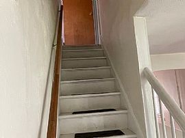 52 Maplewood Ave, Warwick, Ri 02889 in Warwick, RI (Photo 6 of 10)