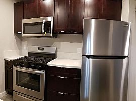 Windfaire Apartments, Apt 305, 11047 Otsego St, North Hollywood in North Hollywood, CA (Photo 6 of 12)