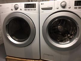 Beautiful 1 Bedroom 1.5 Bathroom  in Baltimore, MD (Photo 10 of 11)