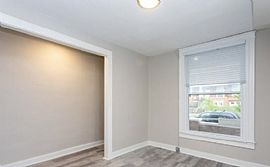 Lovely 3 Bedrooms 2 Bathroom Bathroom  in Baltimore, MD (Photo 8 of 12)