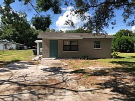 2 Bedrooms 1 Bathroom  in Tampa, FL