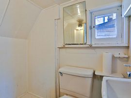 Gorgeous 2 Bedrooms 1.5bathroom  in Phoenix, AZ (Photo 7 of 11)