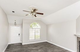  3 Bedroom 2 Bathroom House For Rent  in Grand Prairie, TX (Photo 3 of 12)