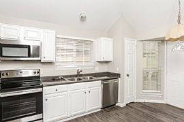  3 Bedroom 2 Bathroom House For Rent  in Grand Prairie, TX (Photo 4 of 12)