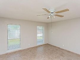 Charming 4 Bedroom 2 Bathroom House For Rent  in Grand Prairie, TX (Photo 10 of 12)