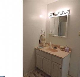 2 Bedrooms 1 Bath in Newark, DE (Photo 2 of 11)