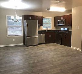 2 Bedroom 2 Bathroom House For Rent 2656 Santa Barbara Dr Nw, A in Atlanta, GA (Photo 5 of 11)