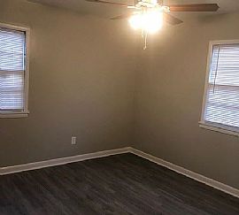 2 Bedroom 2 Bathroom House For Rent 2656 Santa Barbara Dr Nw, A in Atlanta, GA (Photo 7 of 11)