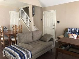 2 Bedrooms 1.5 Bathroom House For Rent2939 Harbinger Ln, Dalla  in Addison, TX (Photo 7 of 12)