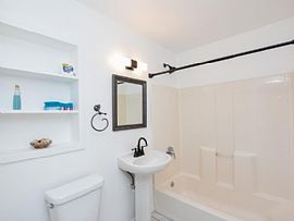 3 Bedroom 1 Bathroom  in Houston, TX (Photo 10 of 12)