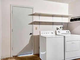 2bedroom Up For Rent in Phoenix, AZ (Photo 10 of 11)