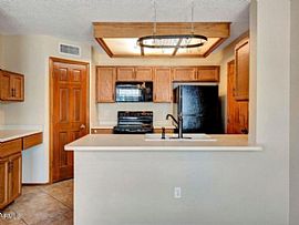 2bedroom Up For Rent in Phoenix, AZ (Photo 11 of 11)