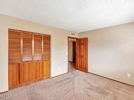 2bedroom Up For Rent in Phoenix, AZ (Photo 9 of 11)