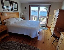 14 Pokanoket Trl, Warren, Ri 02885 in Warren, RI (Photo 4 of 7)