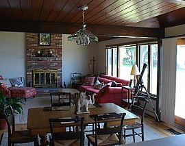 Beautiful Home. 12 Pokanoket Trl, Warren, Ri 02885 in Warren, RI (Photo 3 of 9)