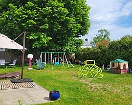 Awesome 3 Bedroom House. 43 Elm Dr, Cranston, Ri 02920 in Cranston, RI (Photo 10 of 10)