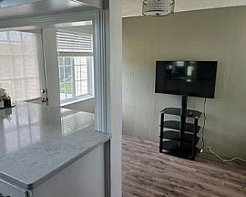 Awesome 3 Bedroom House. 43 Elm Dr, Cranston, Ri 02920 in Cranston, RI (Photo 6 of 10)