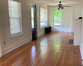 Peaceful Charming House. 52 Maplewood Ave, Warwick, Ri 02889 in Warwick, RI (Photo 3 of 10)